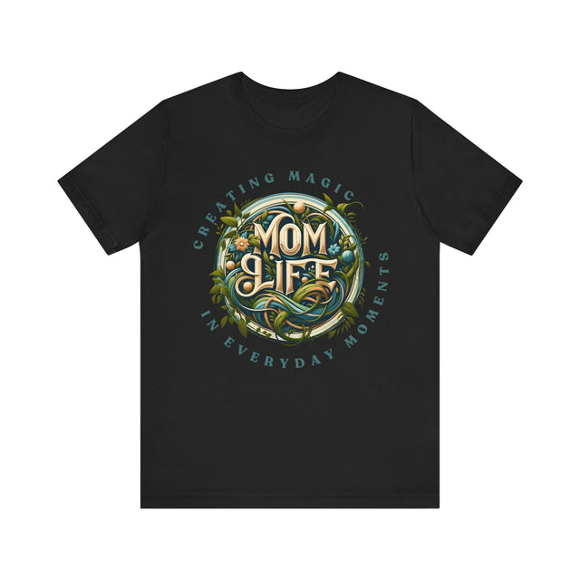 Mom Life T-Shirt,Gift for Her,Gift for Wife,Mom Shirt,Momlife Shirt,Shirt for Moms,Mother's Day Gift,Trendy Mom Tee,Mama top,New Mom gift