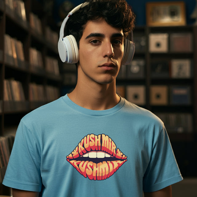 Kush Mir "Kiss Me" Lips T-shirt, Yiddish Lover Shirt