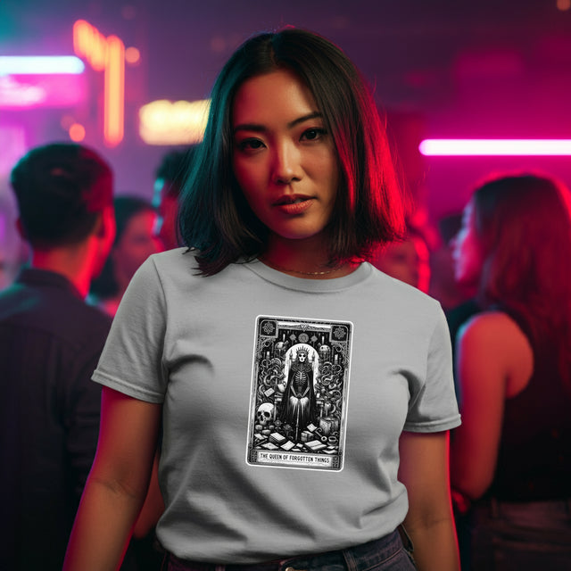 Queen of Forgotten Things,Tarot card shirt