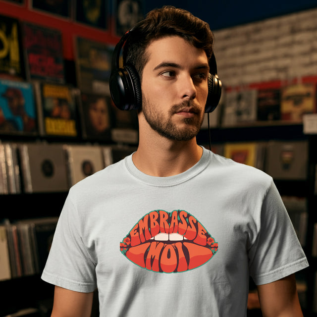 Embrasse-Moi "Kiss Me" Flowers T-shirt, French Lover Shirt, Valentine's Day